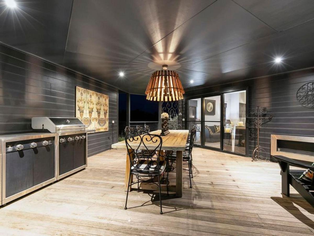 Campania Non Spa Suite Meeniyan ภายนอก รูปภาพ